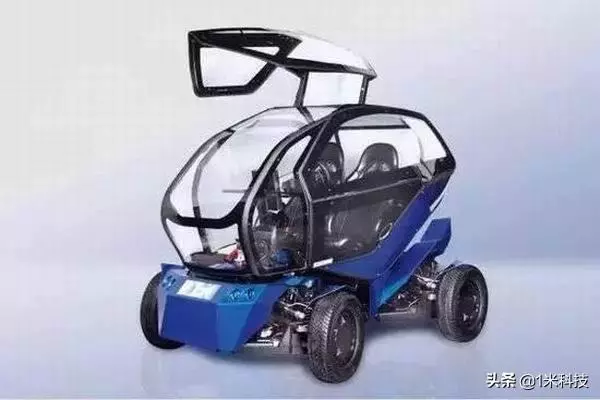 德國這車要火了!不用油免駕照,底盤一收就變身,續航能力不敢算