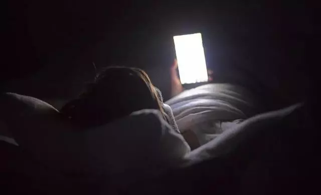 肚臍能不能摳?困擾人生的19個問題終於有答案了!