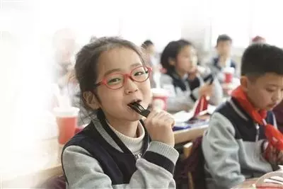 還沒綻放才華就被選為「沒用的人」?一篇國小生作文感動全網 她:我不需要考哈佛,快樂就好