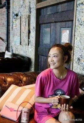 應采兒懷二胎再爆實錘,山雞哥終圓女兒夢?估計這對兒離官宣二胎的時間不遠了~~~
