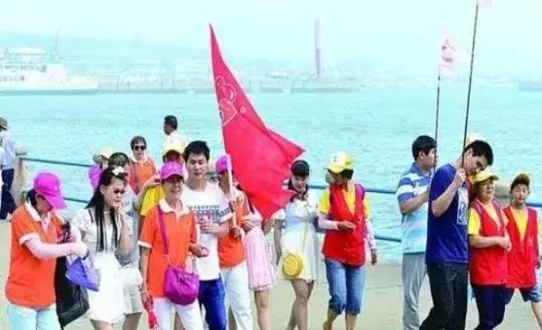 兒媳生產住院多日,回家發現婆婆已去外地旅遊,婆婆回來人去樓空