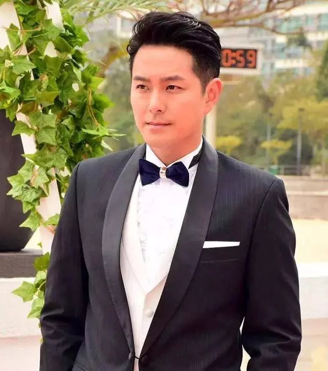 岳父打本510萬做生意!TVB當家小生娶千金花旦做億萬女婿