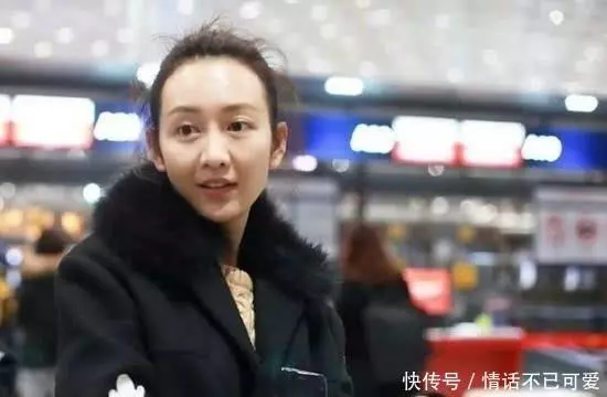看完32歲楊冪素顏照,再看36歲王鷗素顏,網友:差距一目了然!
