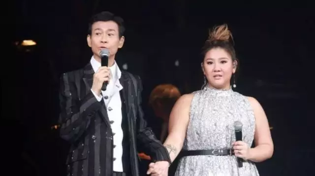 鄭欣宜官宣結婚,甜蜜曬照,網友卻並不看好:記得看好媽媽的遺產