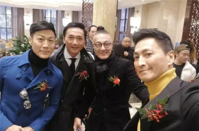 還記得《古惑仔》的「生番」嗎?現在老了變得「慈眉善目」完全沒有惡人的樣子!