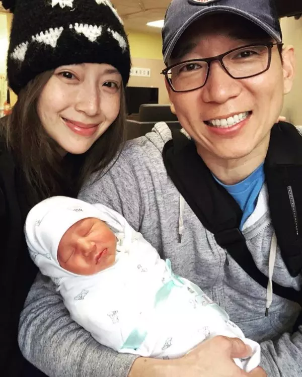 「生孩子會上癮!」3年連生3胎,隋棠產後1個月首吐心聲:「彷彿掉進時間無窮迴圈!」