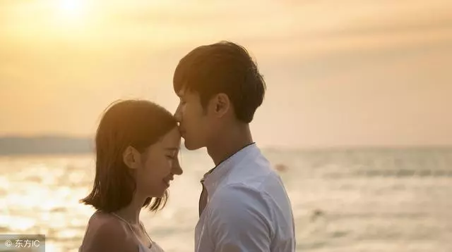 我嫁給小我五歲老公,婚禮上婆婆說的話,我聽後慶幸自己沒選錯人