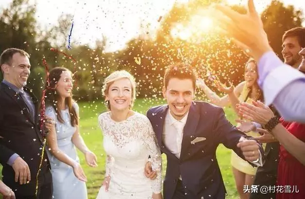 婆婆生病女子去送五千塊錢,聽到兒子說一話,她決定只給五百