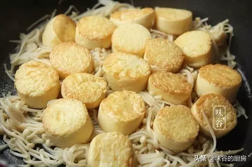 冬天,這菜我常做給孩子吃,鮮香下飯,多吃體格好,更聰明!