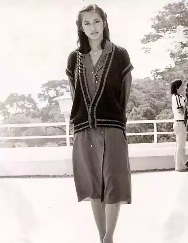 她是郭晶晶的婆婆,史上最美港姐,兩度嫁豪門卻不被名利束縛