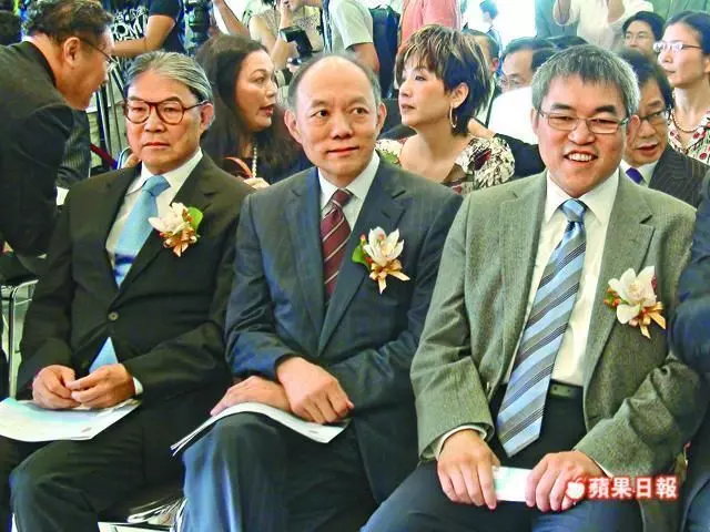 她是郭晶晶的婆婆,史上最美港姐,兩度嫁豪門卻不被名利束縛