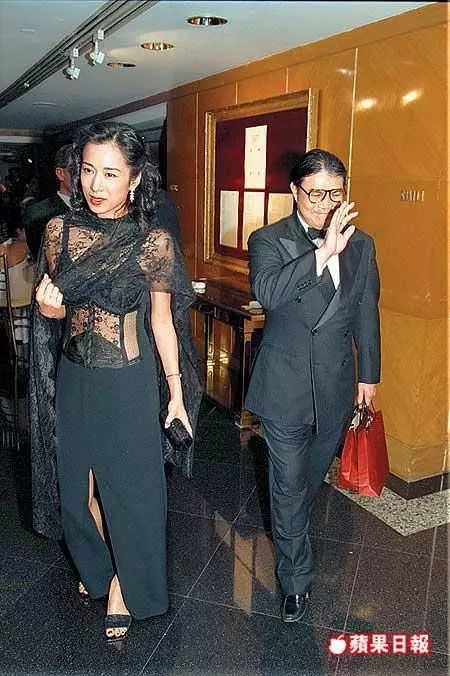 她是郭晶晶的婆婆,史上最美港姐,兩度嫁豪門卻不被名利束縛