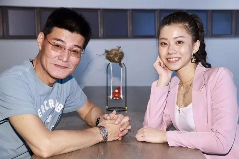 8點檔大反派王中皇私下超暖!「22歲正妹女兒」曝光超吸睛 力拚出道出演《大時代》!