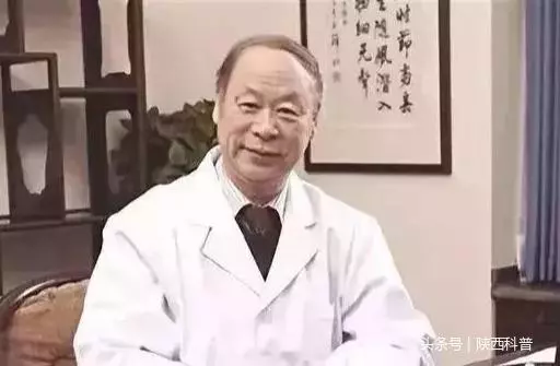 1個動作抖一抖,只要三分鐘,氣血傳遍全身,頸椎腰椎都好了
