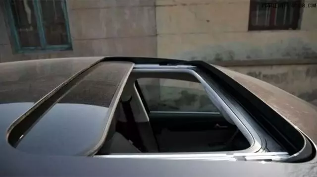 很多人都不知道,汽車天窗真正的用處