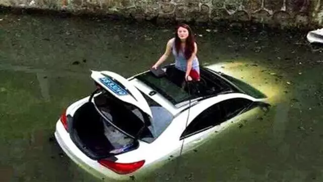 很多人都不知道,汽車天窗真正的用處