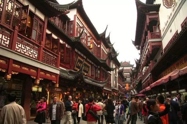 中國最「坑」的3條美食街,又貴又不好吃,你去過嗎?