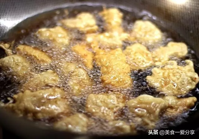 油炸後剩油怎麼處理?一招讓「腥油」變「香油」