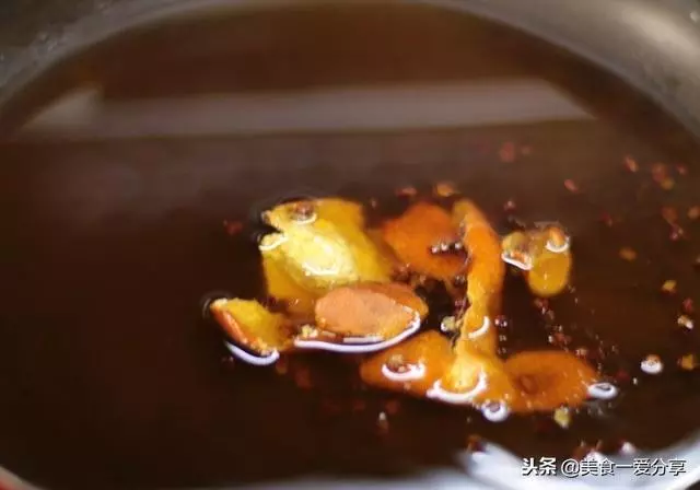 油炸後剩油怎麼處理?一招讓「腥油」變「香油」