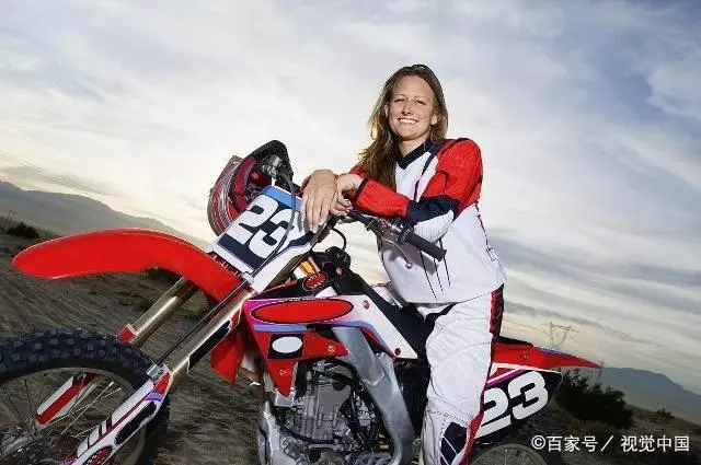 為什麼摩托車女騎士數量要遠遠少於男性?但關注度卻比較高?