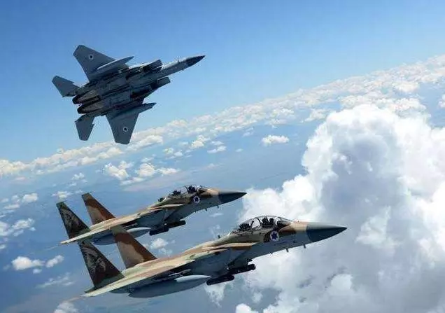 罕見!以軍每天都空襲敘利亞,打擊目標卻並非敘軍,究竟在炸誰?