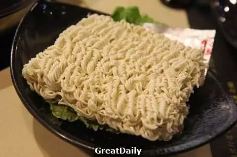(小心) 原來全馬90%的人都不會煮「Maggi面」,用錯方法煮,是會吃壞