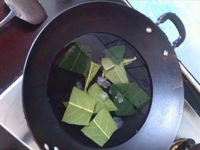 強力止咳水:1片葉子煮水喝,不管咳嗽、流鼻涕,見效快