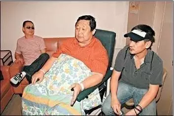 憑「周伯通」一角成名,如今孤身一人,晚年生活讓人心酸!