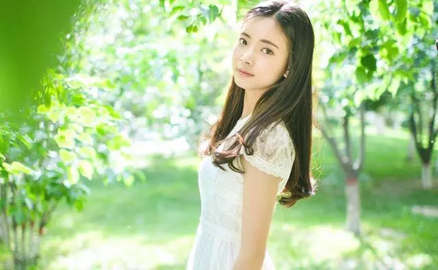 結婚時公婆送了一套房,度完蜜月發現屋裡有3個人,我當場大哭