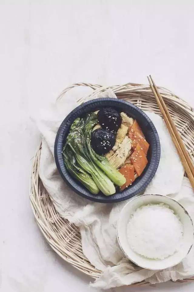 小孩多吃這6道菜,個子長得快抵抗力強,比鈣片還厲害,有助智力發育
