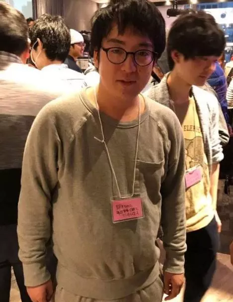 成本最低卻最難的萬聖節Cosplay 「扮演日常生活中的你」開始覺得自己蠻可悲的...