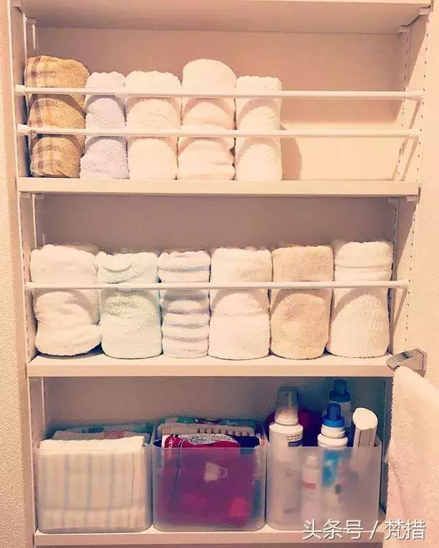 她僅用「伸縮桿+鐵網+塑膠束帶」收拾整屋雜物!曬出各種「神用法」屌打一堆高價好物!