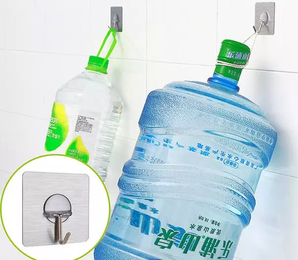 家裡的吸盤掛鉤老是掉?教你一簡單絕招,再掛10斤東西都沒問題!