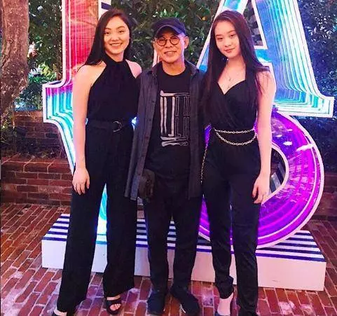 李連杰四個女兒PK,前妻黃秋燕與現任利智,誰的女兒更漂亮?