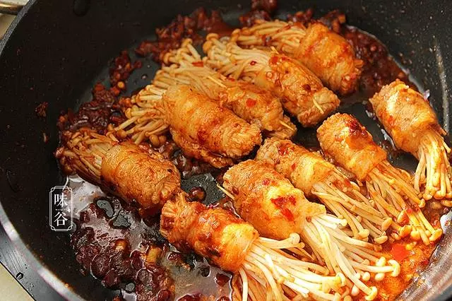 五花肉這樣吃,瞬間高大上,十幾分鐘就做好,宴客絕對撐場面!