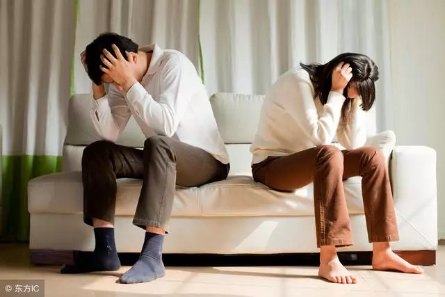 中秋節給岳母送月餅,侄子童言無忌說句話,我的婚姻戛然而止