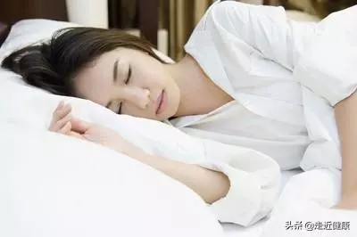 醫生表示:睡覺時有4種表現,十有八九心不好,及早檢查,防心梗