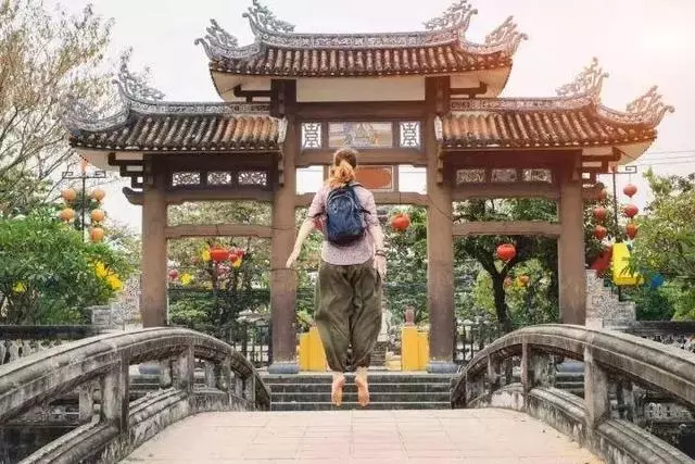 1500公里超長海岸線,月薪3000也能玩轉東南亞夢幻國度!