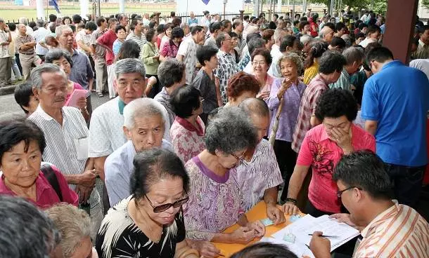 【金馬倫華裔選民說出會不會支持希盟政府】人民這番話讓人震驚!