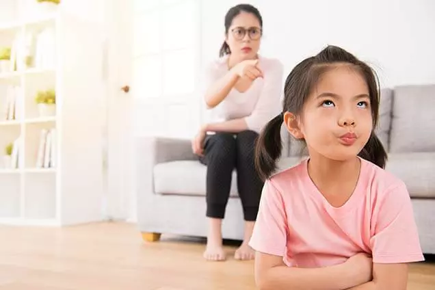 「恐嚇式」教養口頭禪,讓5歲前孩子缺乏安全感