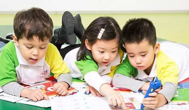 哈佛大學:出生頭3年為大腦發育黃金期,做到這5點孩子越來越聰明