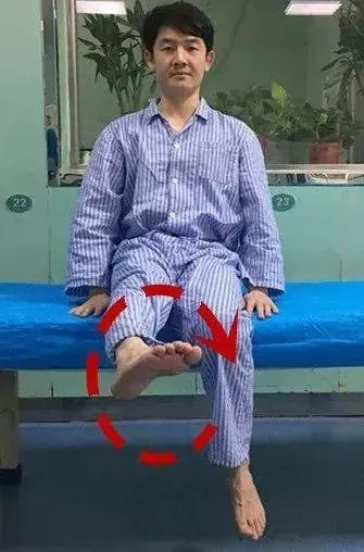 膝蓋疼?做這幾個動作,緩解疼痛超有用!