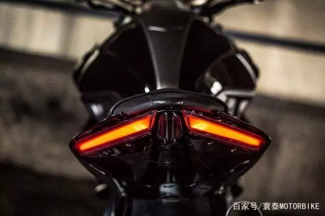 升仕嶄露頭角!外國騎士評測升仕310R街車