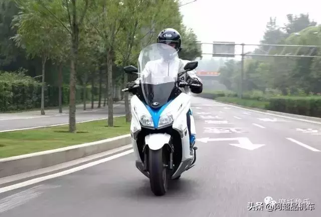 摩托車到底該不該裝風擋