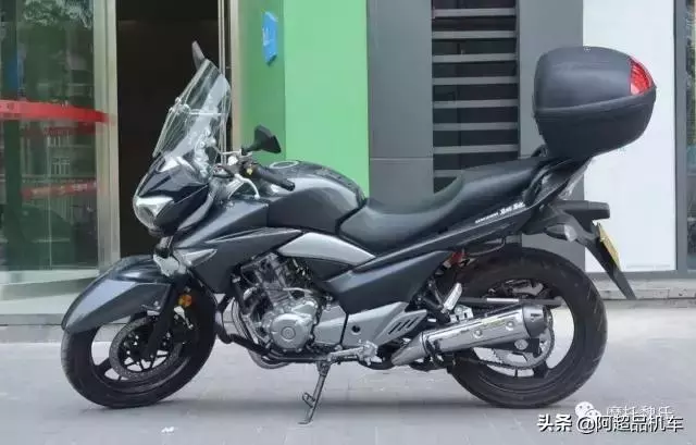 摩托車到底該不該裝風擋