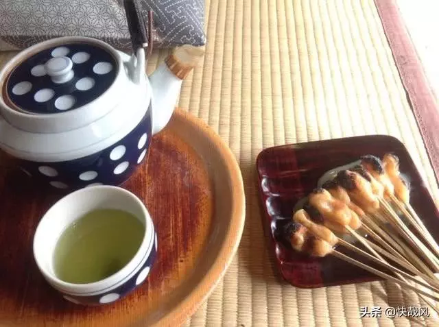 日本有家神奇小店,一千年來只賣一種食物,店員不許有男人