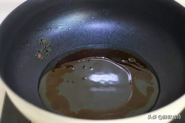 別總吃排骨了,它價格是排骨的一半,這樣做,吃著比排骨還過癮