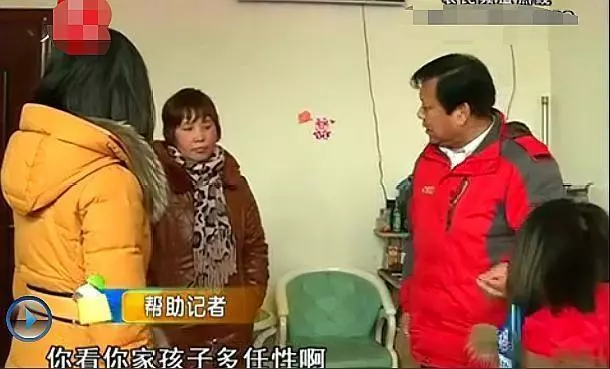 女子生完孩子就被逼回娘家,婆婆不讓進門,丈夫:我殺她的心都有