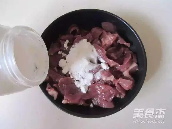豬身上最補的部位,常吃養血安神治療失眠,可惜很多人不會吃!