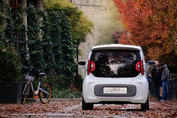 只要3天製造! 超可愛「3D列印電動車」四月上市 時速70km市區趴趴走